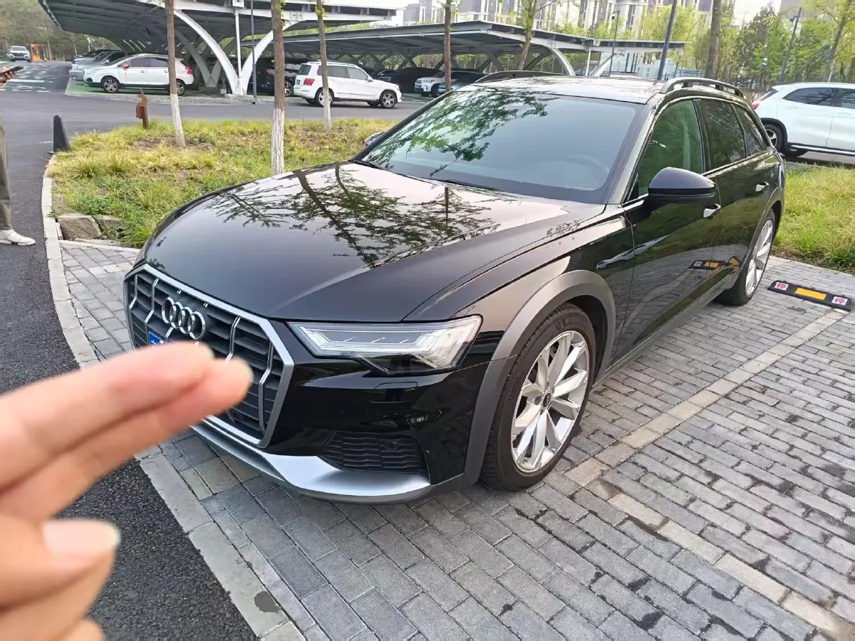 2022 Audi A6 3.0T 340HP V6 7DCT,autocango,china used car exporter,china ev exporter,chinese used car exporter,chinese used ev exporter