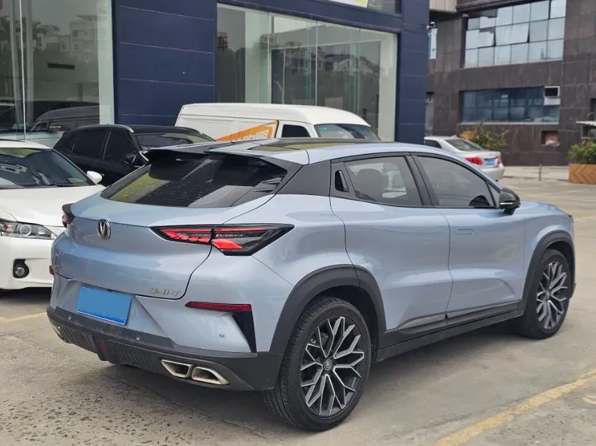 2022 ChangAn UNI-T 1.5T 188HP L4 7DCT,autocango,china used car exporter,china ev exporter,chinese used car exporter,chinese used ev exporter