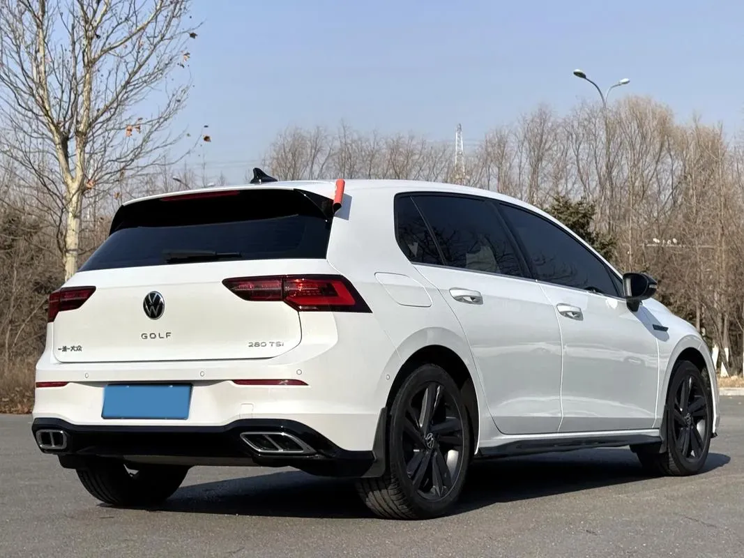 2023 Volkswagen Golf 1.4T 150HP L4 7DCT,autocango,china used car exporter,china ev exporter,chinese used car exporter,chinese used ev exporter