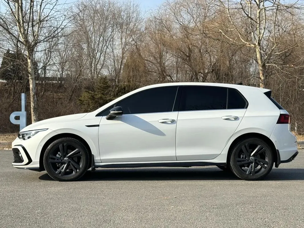 2023 Volkswagen Golf 1.4T 150HP L4 7DCT,autocango,china used car exporter,china ev exporter,chinese used car exporter,chinese used ev exporter