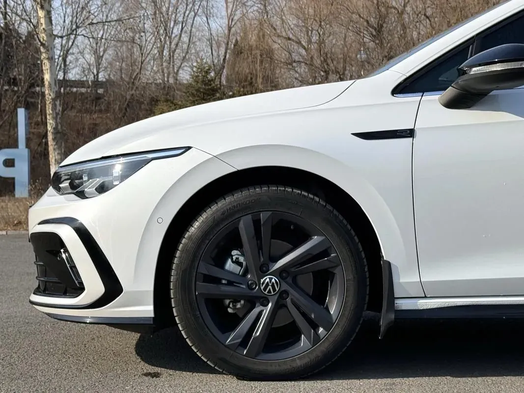 2023 Volkswagen Golf 1.4T 150HP L4 7DCT,autocango,china used car exporter,china ev exporter,chinese used car exporter,chinese used ev exporter