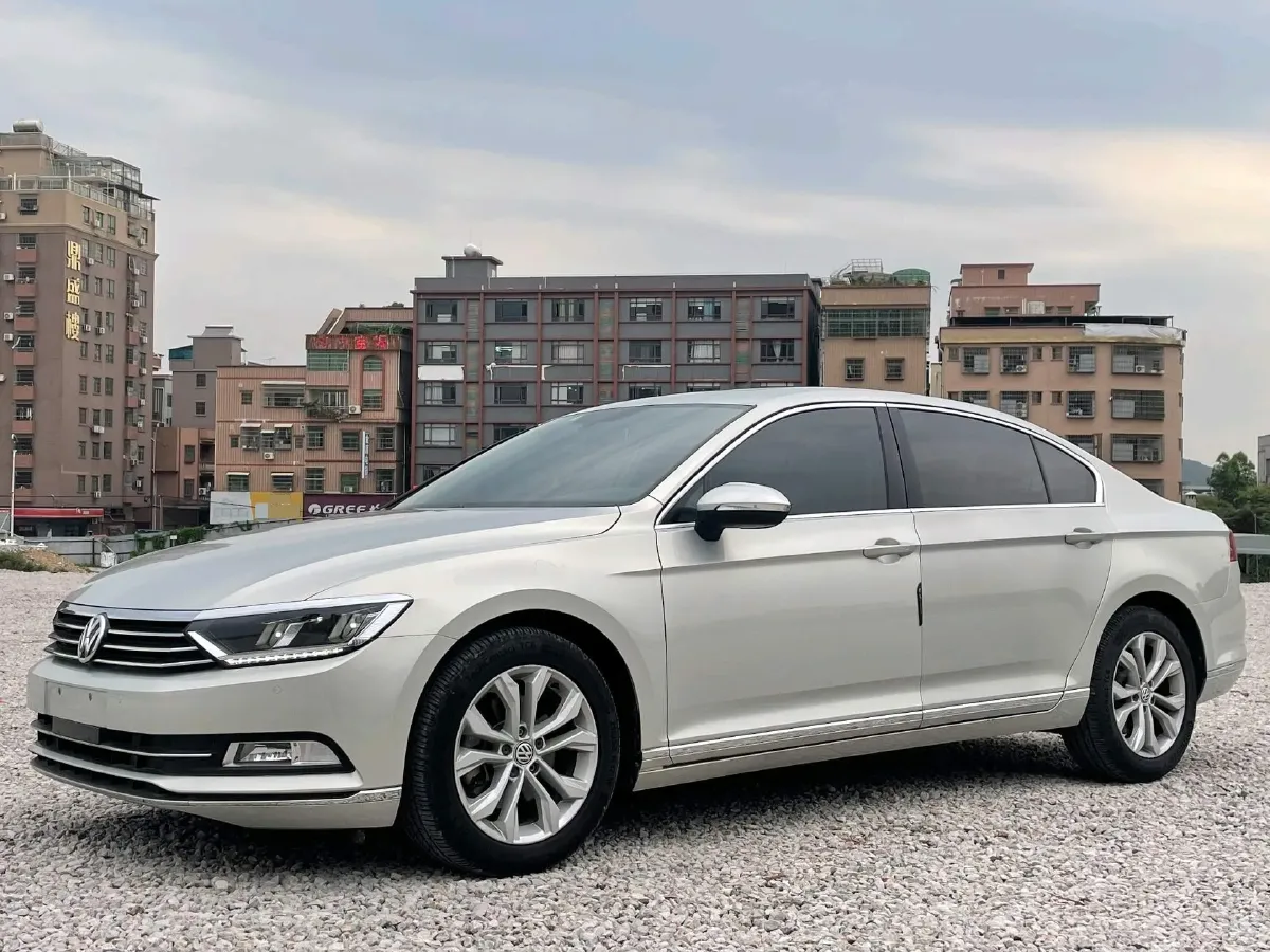 2019 Chevrolet Malibu XL 2.0T 241HP L4 9AT,autocango,china used car exporter,china ev exporter,chinese used car exporter,chinese used ev exporter