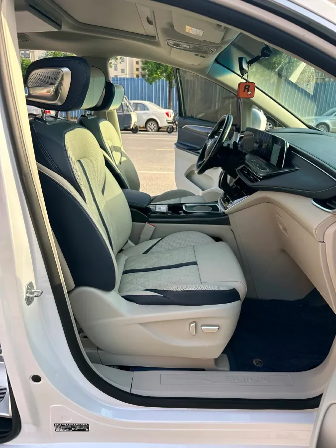 2020 Buick GL8 2.0T 237HP L4 9AT,autocango,china used car exporter,china ev exporter,chinese used car exporter,chinese used ev exporter