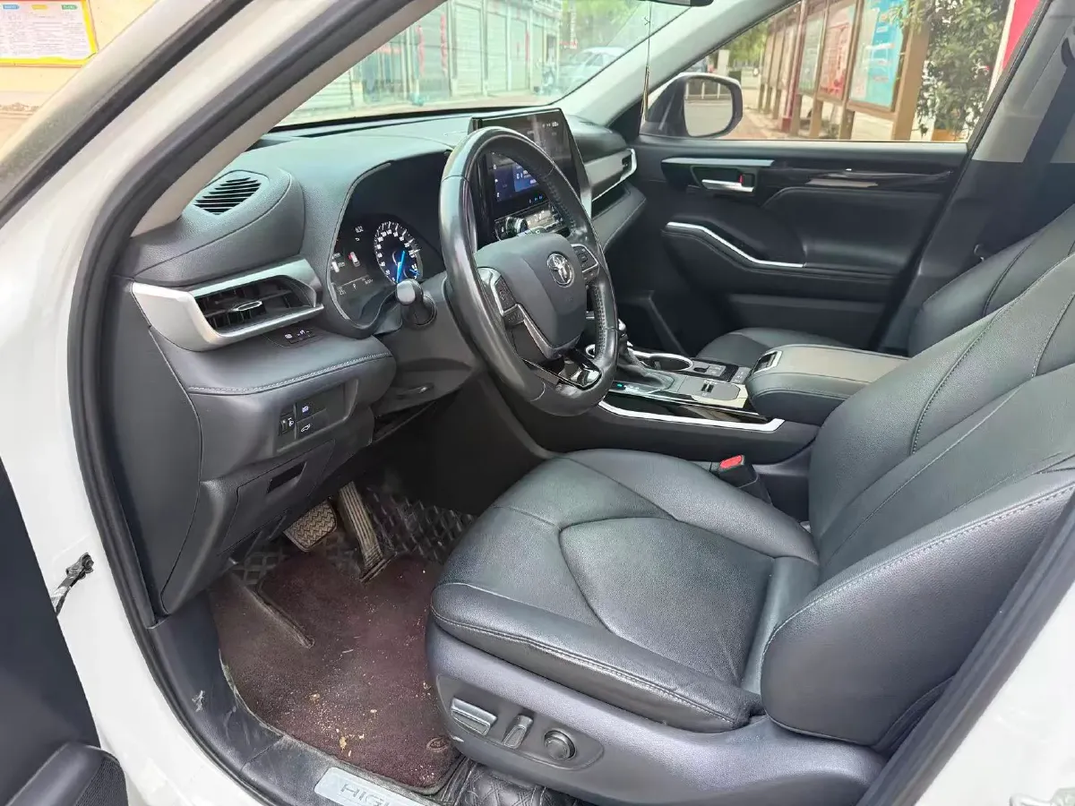 2022 Toyota Highlander 2.5L 192HP L4 E-CVT Hybrid,autocango,china used car exporter,china ev exporter,chinese used car exporter,chinese used ev exporter