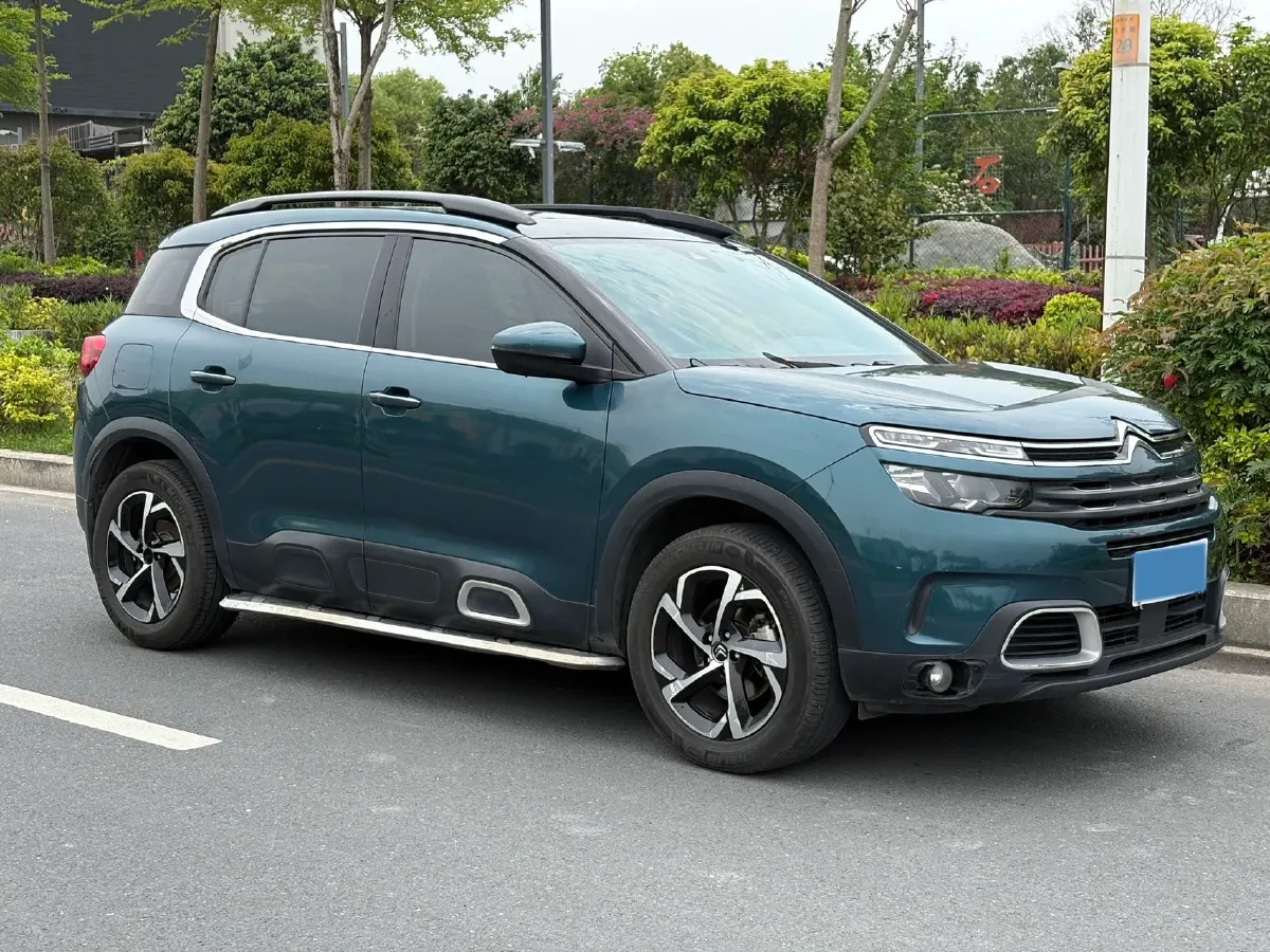 2019 Citroen C5 Aircross 1.6T 167HP L4 6AT,autocango,china used car exporter,china ev exporter,chinese used car exporter,chinese used ev exporter
