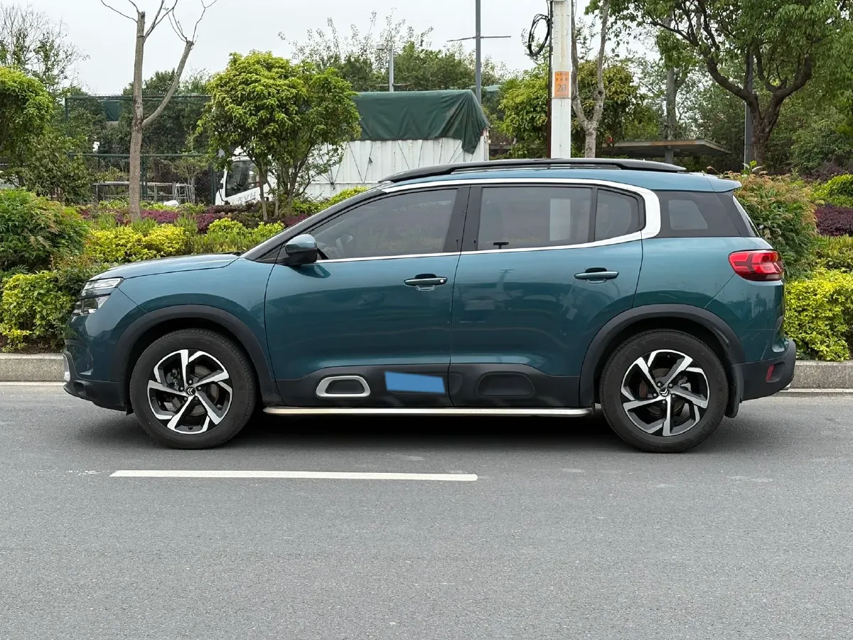 2019 Citroen C5 Aircross 1.6T 167HP L4 6AT,autocango,china used car exporter,china ev exporter,chinese used car exporter,chinese used ev exporter