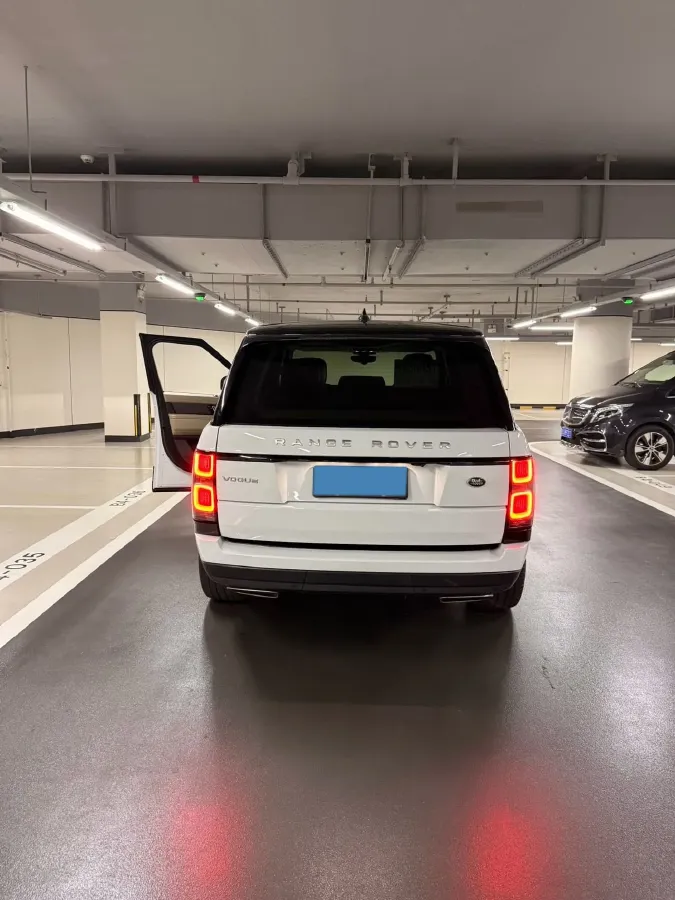 2020 Land Rover Range Rover 3.0T 360HP L6 8AT,autocango,china used car exporter,china ev exporter,chinese used car exporter,chinese used ev exporter