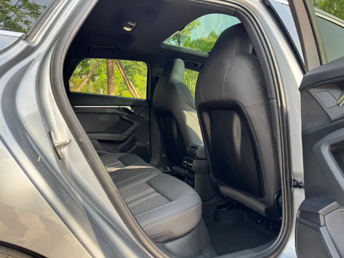 2023 Audi A3 1.4T 150HP L4 7DCT,autocango,china used car exporter,china ev exporter,chinese used car exporter,chinese used ev exporter