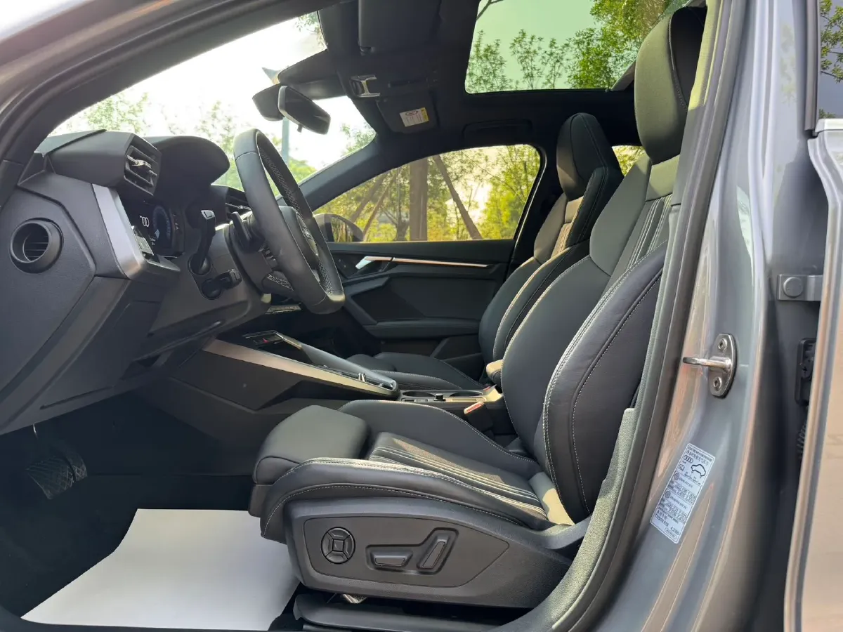 2023 Audi A3 1.4T 150HP L4 7DCT,autocango,china used car exporter,china ev exporter,chinese used car exporter,chinese used ev exporter