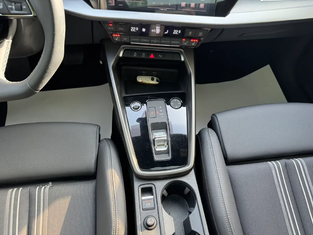 2023 Audi A3 1.4T 150HP L4 7DCT,autocango,china used car exporter,china ev exporter,chinese used car exporter,chinese used ev exporter