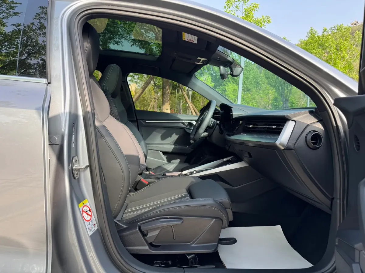 2023 Audi A3 1.4T 150HP L4 7DCT,autocango,china used car exporter,china ev exporter,chinese used car exporter,chinese used ev exporter