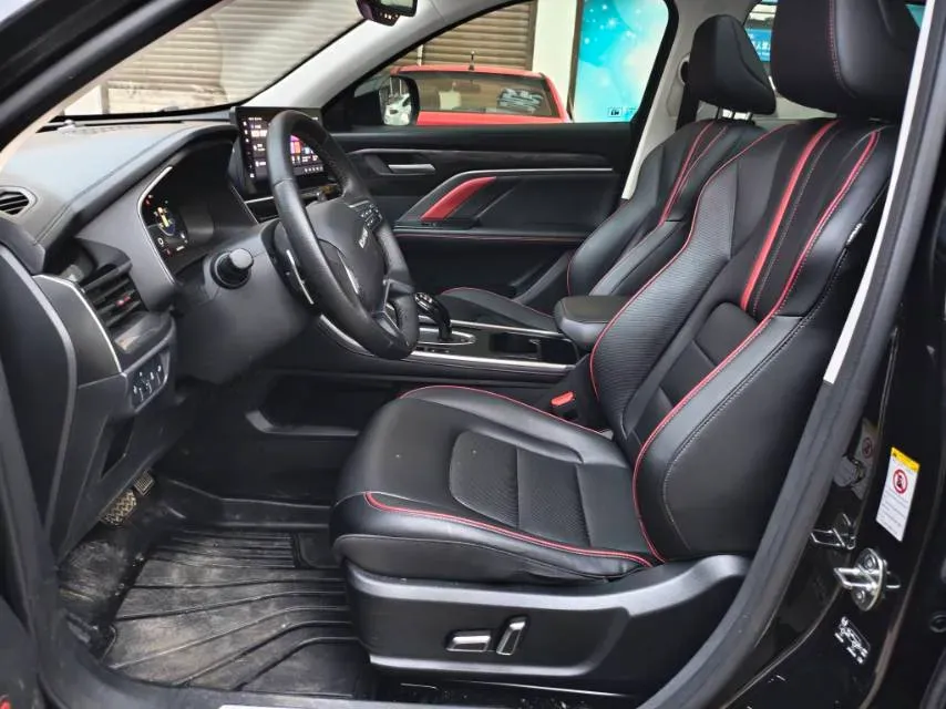 2021 Haval H6 1.5T 169HP L4 7DCT,autocango,china used car exporter,china ev exporter,chinese used car exporter,chinese used ev exporter