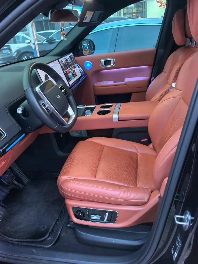 2023 Li L7 Range Extended 154HP REEV 40.9KWH,autocango,china used car exporter,china ev exporter,chinese used car exporter,chinese used ev exporter