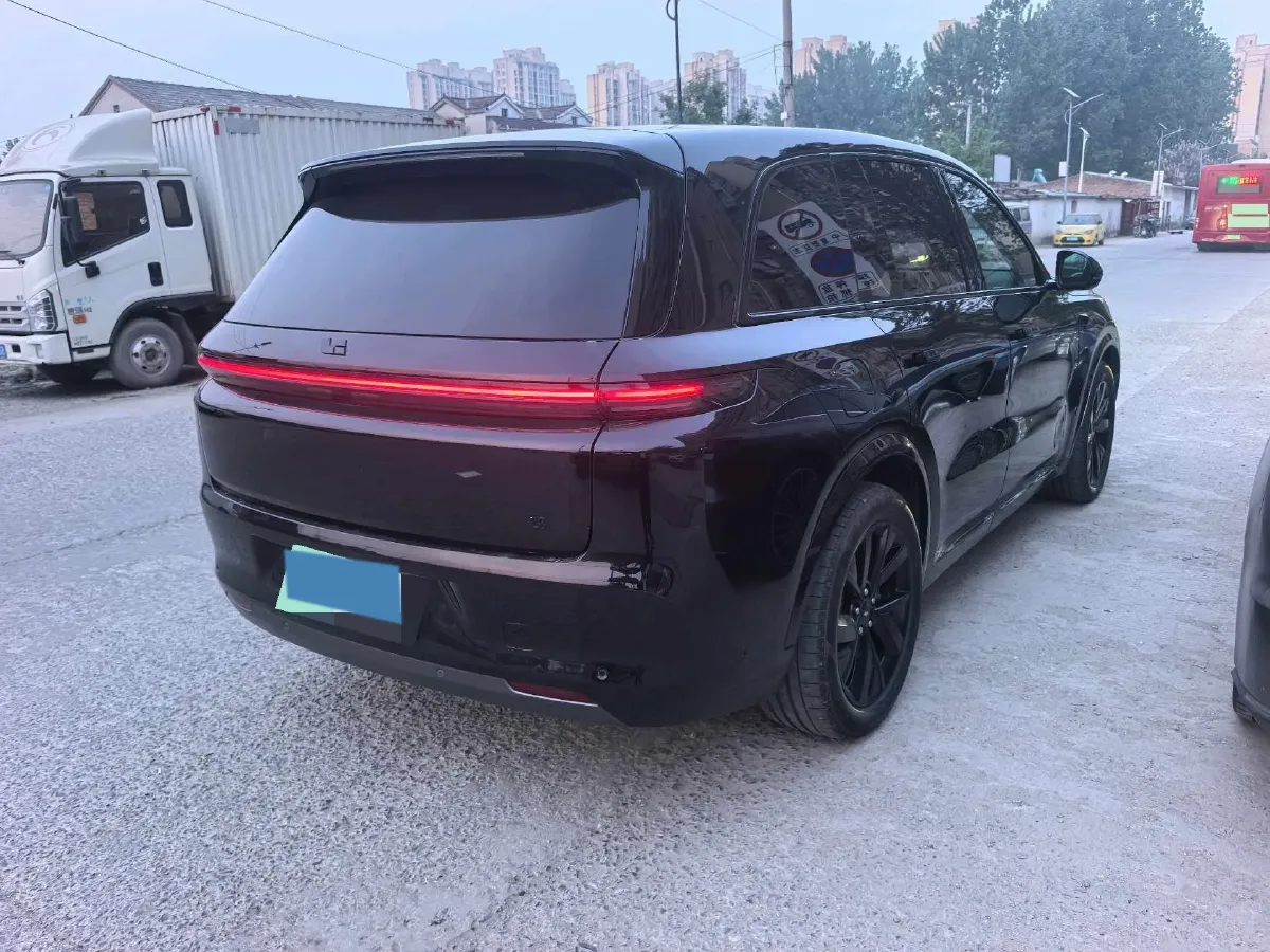 2023 Li L7 Range Extended 154HP REEV 40.9KWH,autocango,china used car exporter,china ev exporter,chinese used car exporter,chinese used ev exporter