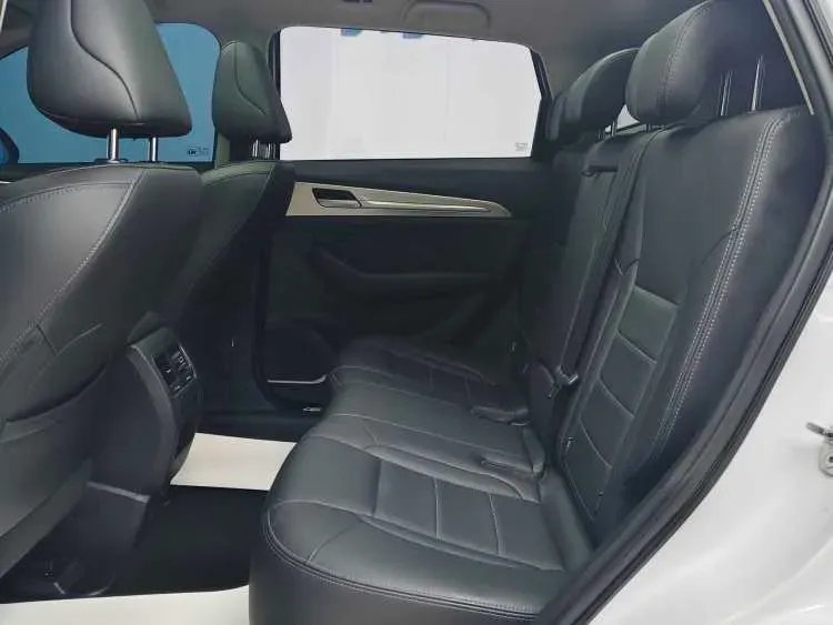 2019 Haval F7 2.0T 197HP L4 7DCT,autocango,china used car exporter,china ev exporter,chinese used car exporter,chinese used ev exporter