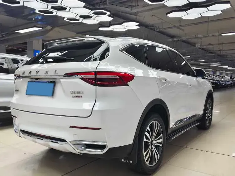 2019 Haval F7 2.0T 197HP L4 7DCT,autocango,china used car exporter,china ev exporter,chinese used car exporter,chinese used ev exporter