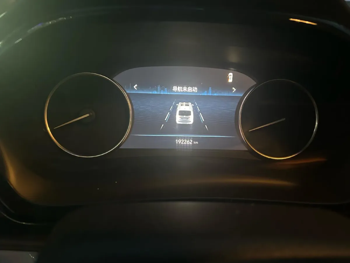 2023 Buick GL8 2.0T 237HP L4 9AT,autocango,china used car exporter,china ev exporter,chinese used car exporter,chinese used ev exporter