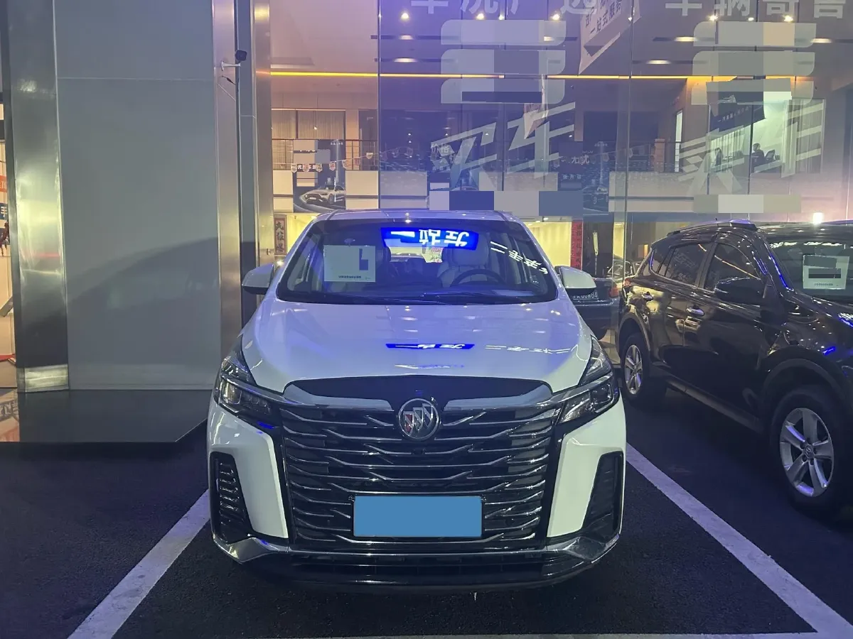 2023 Buick GL8 2.0T 237HP L4 9AT,autocango,china used car exporter,china ev exporter,chinese used car exporter,chinese used ev exporter