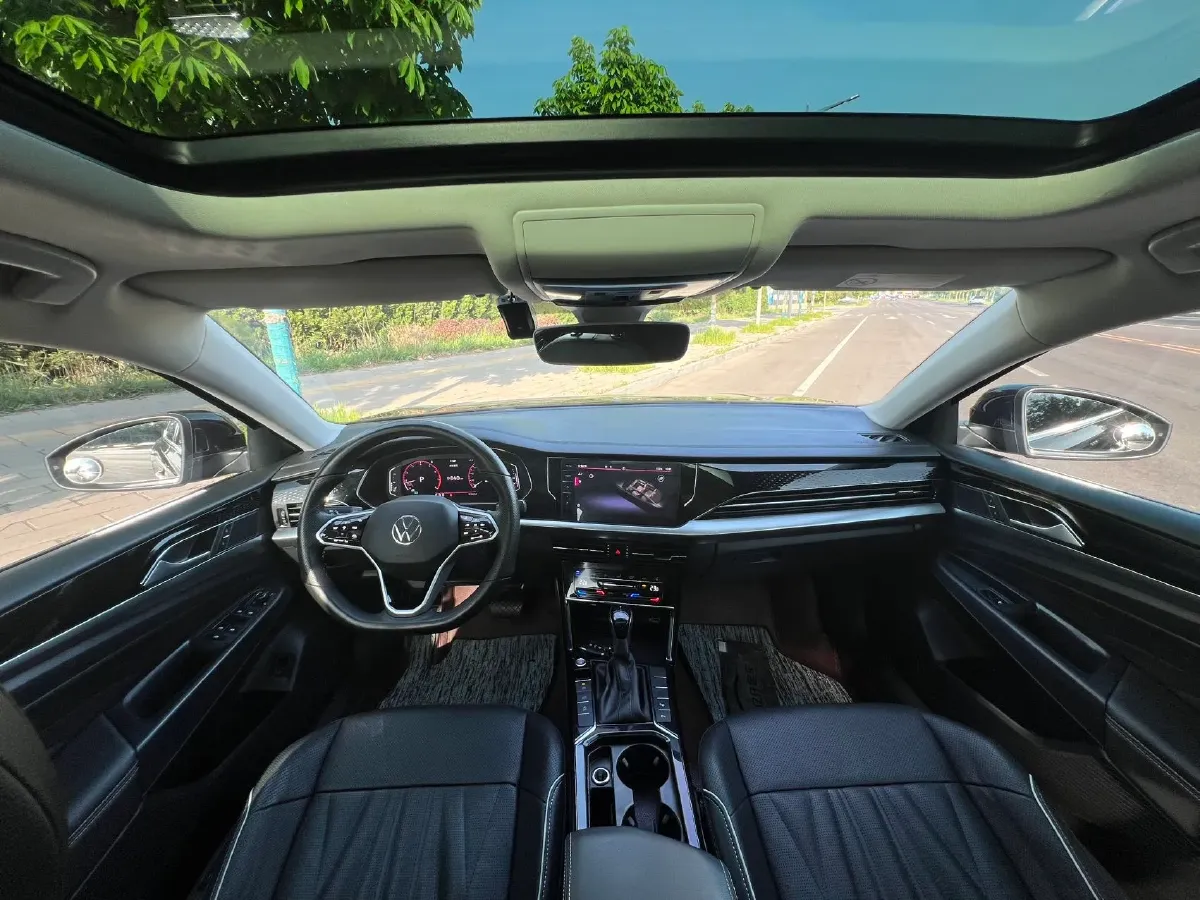 2022 Xpeng P7 BEV 60.2KWH,autocango,china used car exporter,china ev exporter,chinese used car exporter,chinese used ev exporter