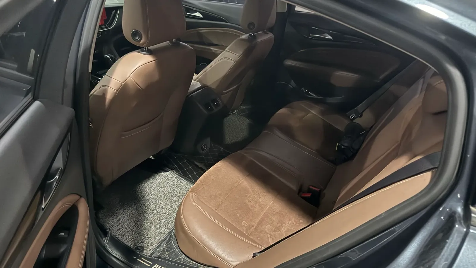 2019 Buick Regal 1.5T 170HP L4 9AT,autocango,china used car exporter,china ev exporter,chinese used car exporter,chinese used ev exporter