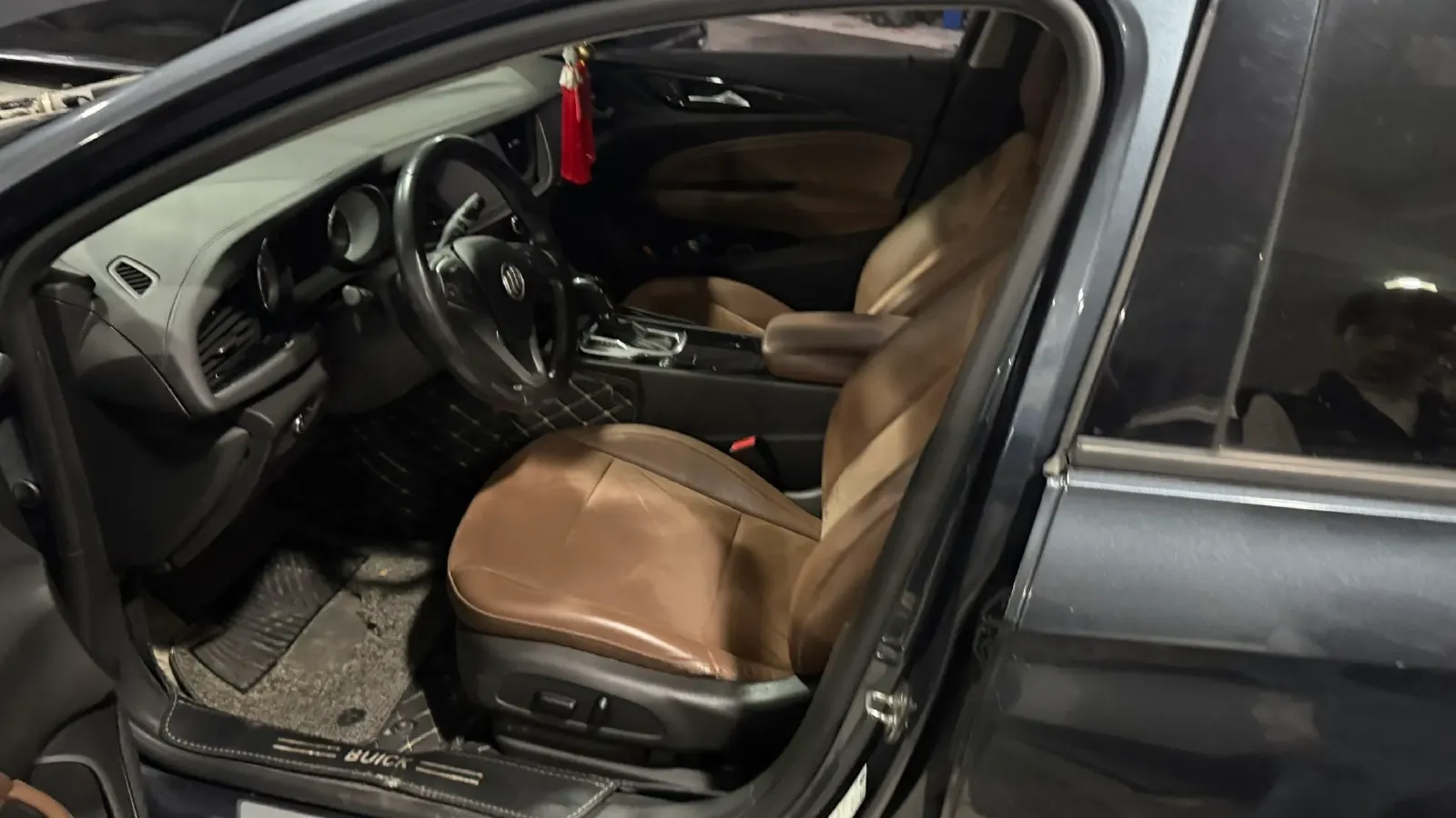 2019 Buick Regal 1.5T 170HP L4 9AT,autocango,china used car exporter,china ev exporter,chinese used car exporter,chinese used ev exporter