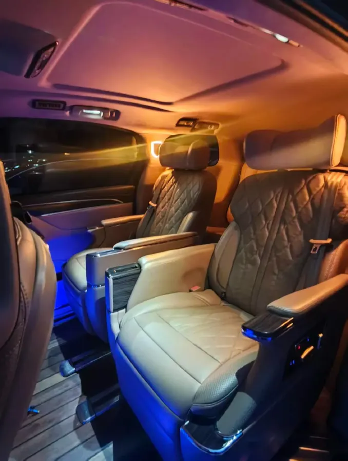 2020 Buick GL8 2.0T 237HP L4 9AT,autocango,china used car exporter,china ev exporter,chinese used car exporter,chinese used ev exporter