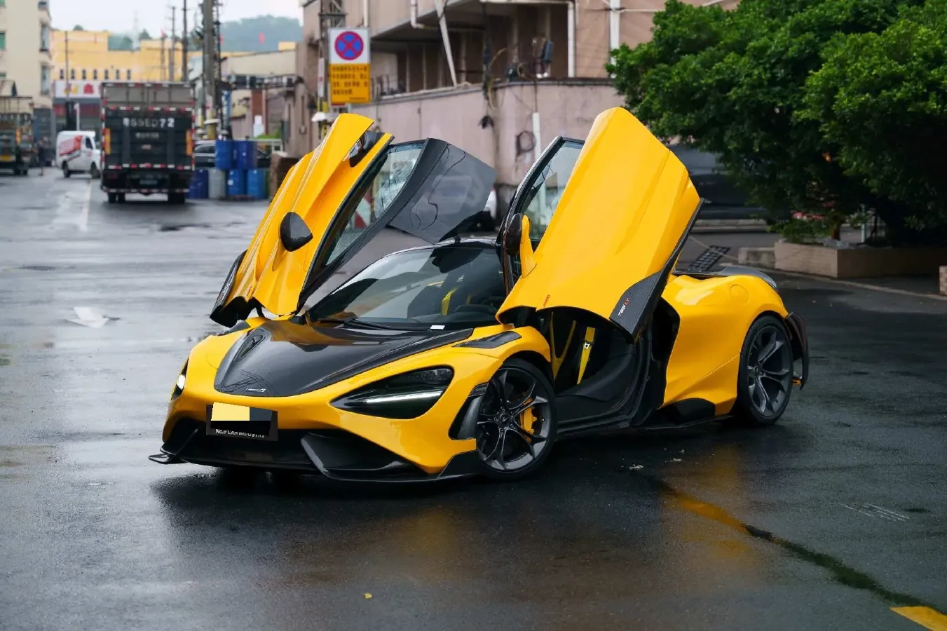 2017 McLaren 720S 4.0T 720HP V8 7DCT,autocango,china used car exporter,china ev exporter,chinese used car exporter,chinese used ev exporter