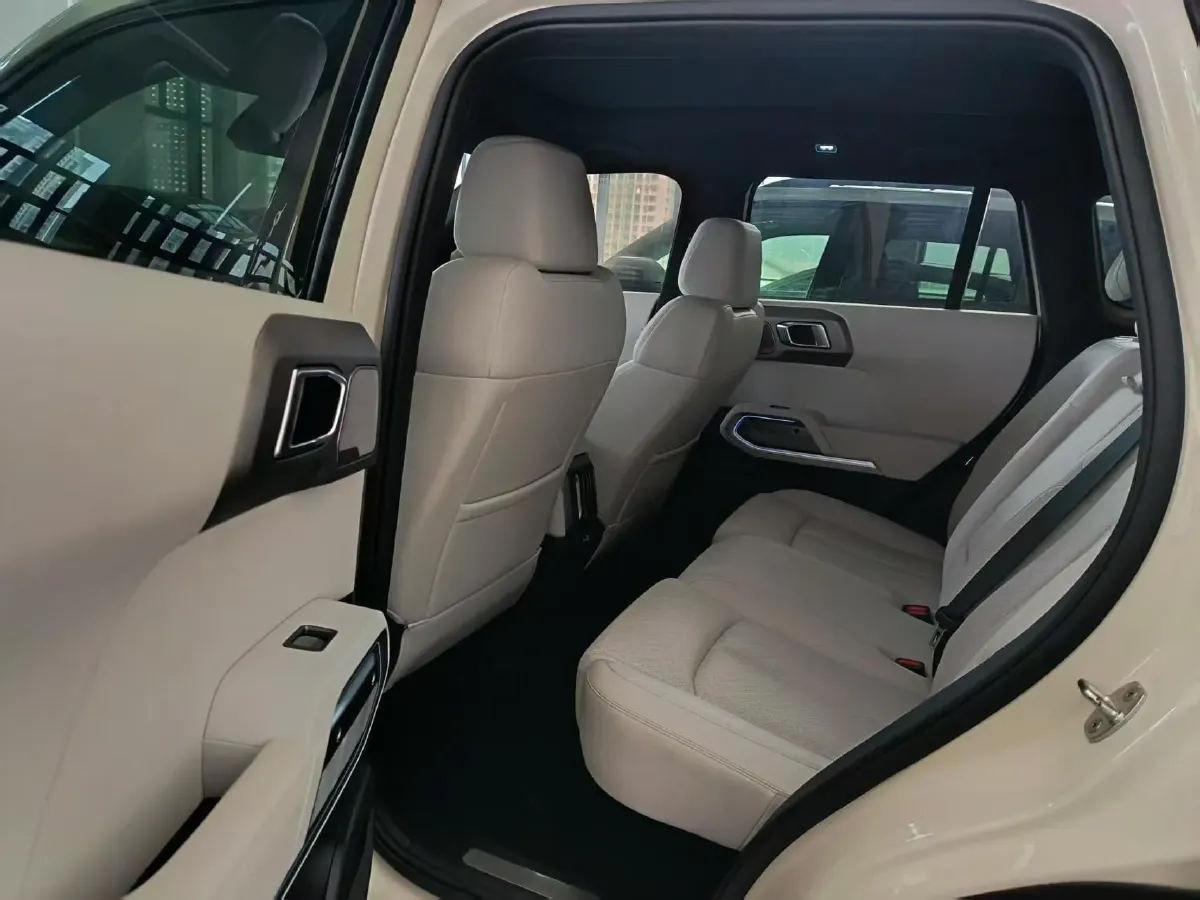 2025 FangChengBao Tai 3 BEV,autocango,china used car exporter,china ev exporter,chinese used car exporter,chinese used ev exporter