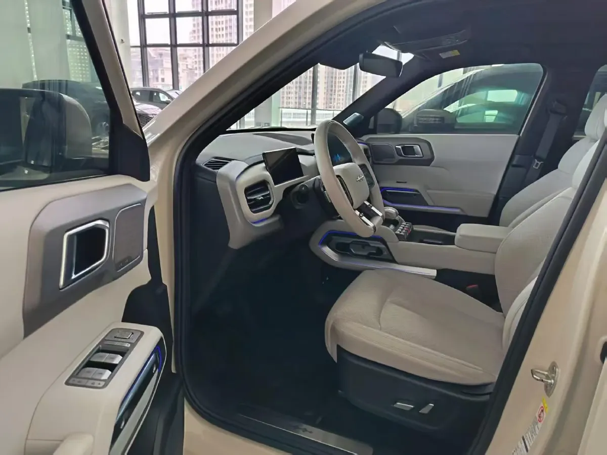 2025 FangChengBao Tai 3 BEV,autocango,china used car exporter,china ev exporter,chinese used car exporter,chinese used ev exporter