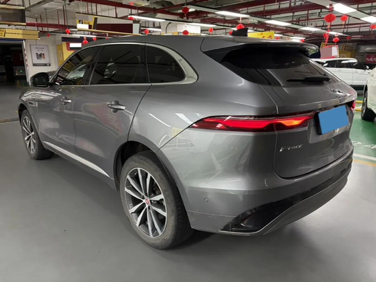 2022 Jaguar F-PACE 2.0T 250HP L4 8AT,autocango,china used car exporter,china ev exporter,chinese used car exporter,chinese used ev exporter