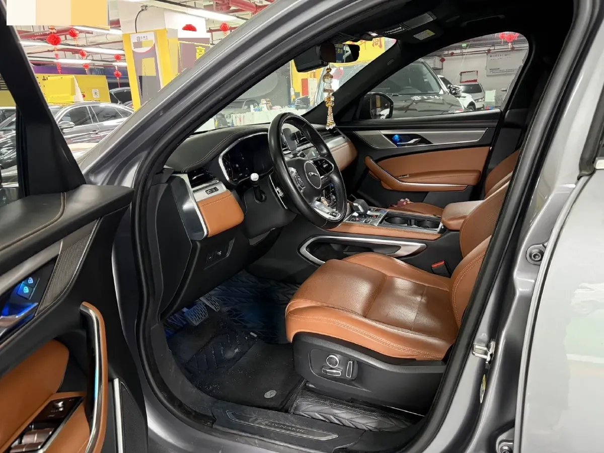 2022 Jaguar F-PACE 2.0T 250HP L4 8AT,autocango,china used car exporter,china ev exporter,chinese used car exporter,chinese used ev exporter