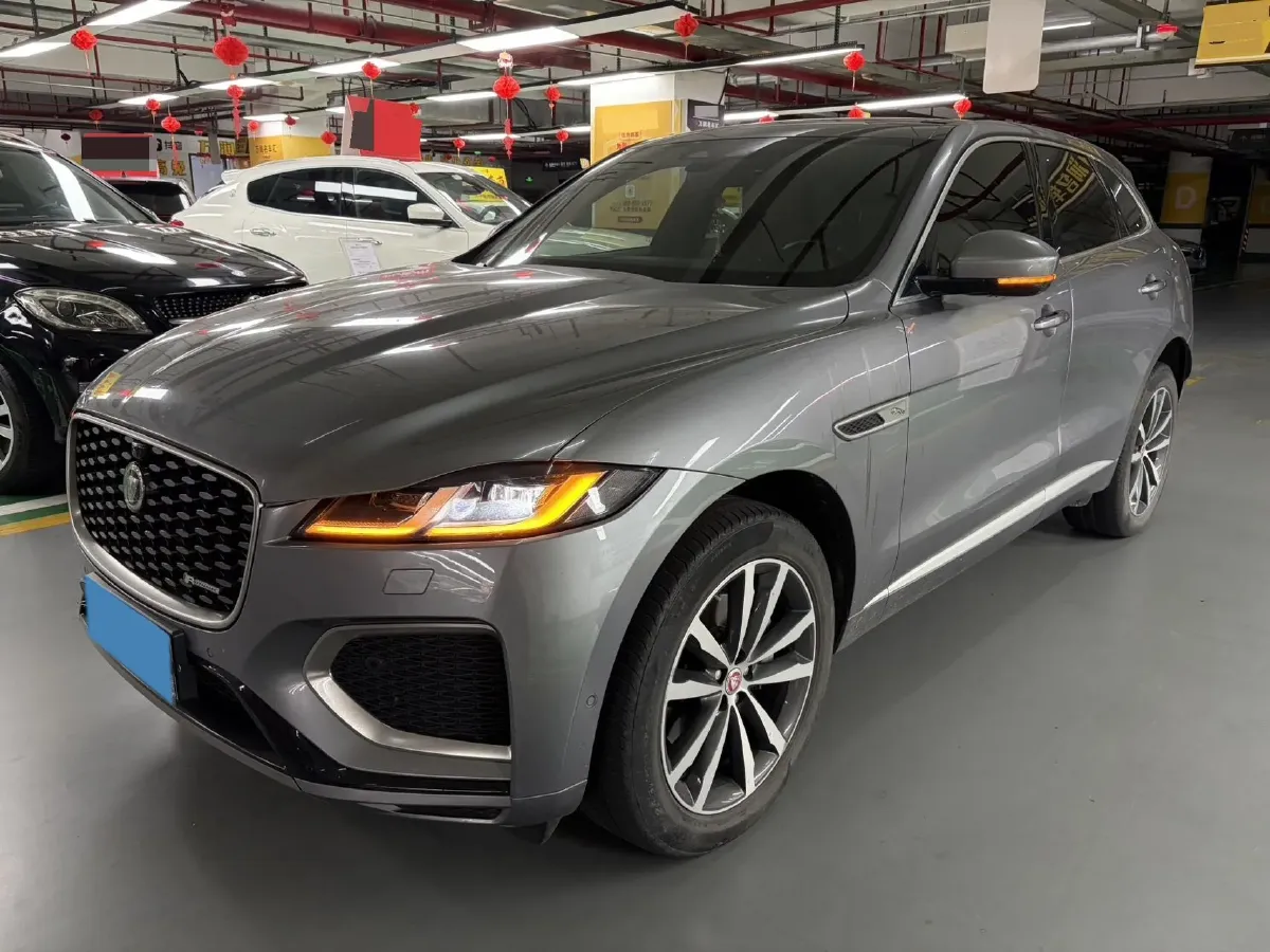 2022 Jaguar F-PACE 2.0T 250HP L4 8AT,autocango,china used car exporter,china ev exporter,chinese used car exporter,chinese used ev exporter