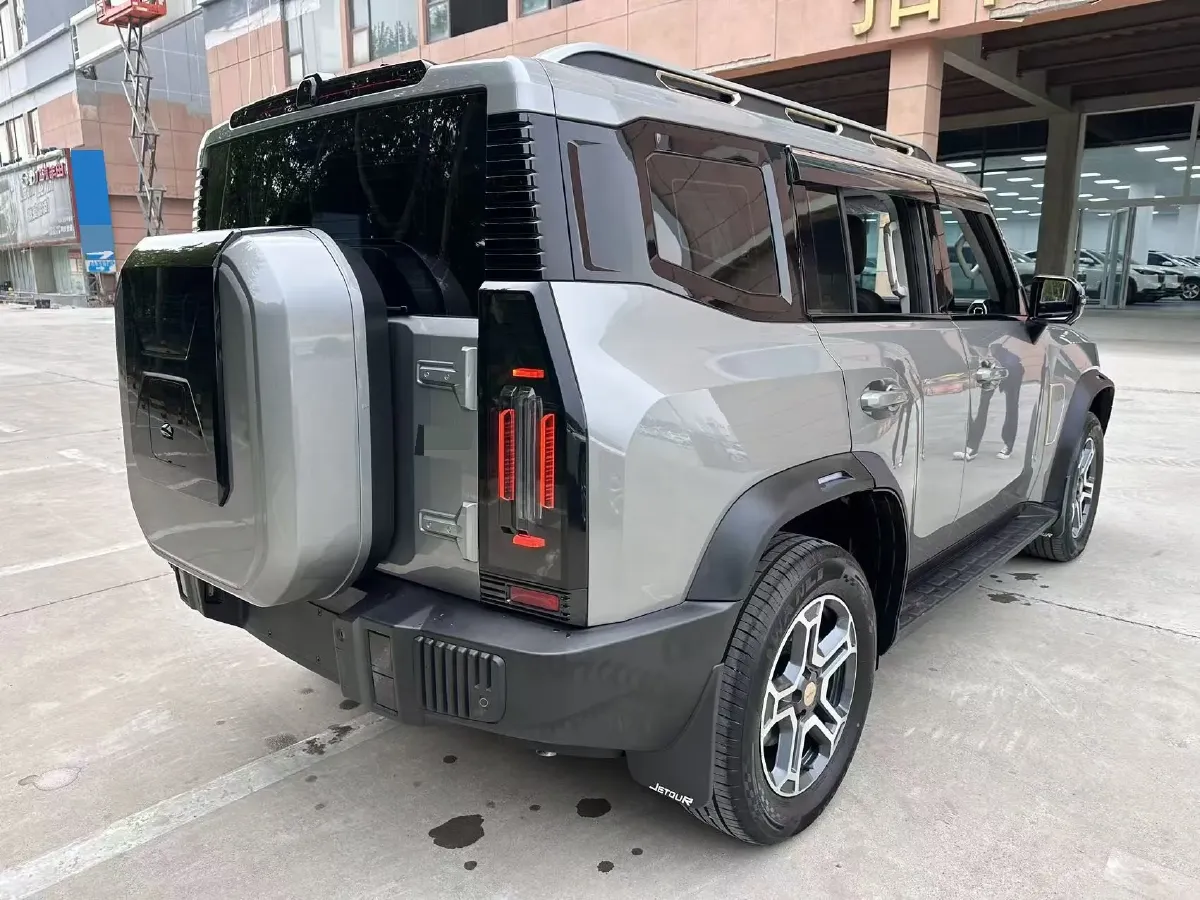 2025 Jetour Traveller 1.5T 184HP L4 7DCT,autocango,china used car exporter,china ev exporter,chinese used car exporter,chinese used ev exporter