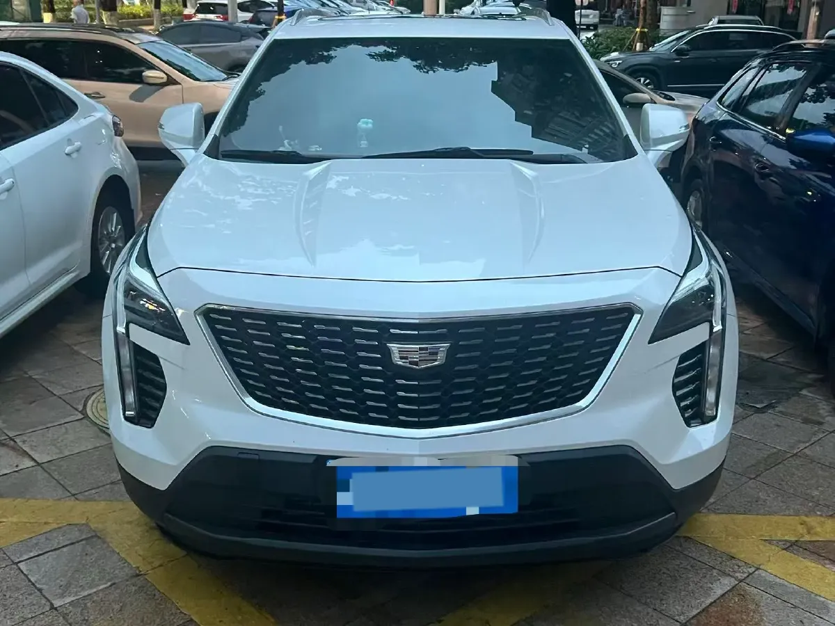 2020 Cadillac XT4 2.0T 241HP L4 9AT,autocango,china used car exporter,china ev exporter,chinese used car exporter,chinese used ev exporter