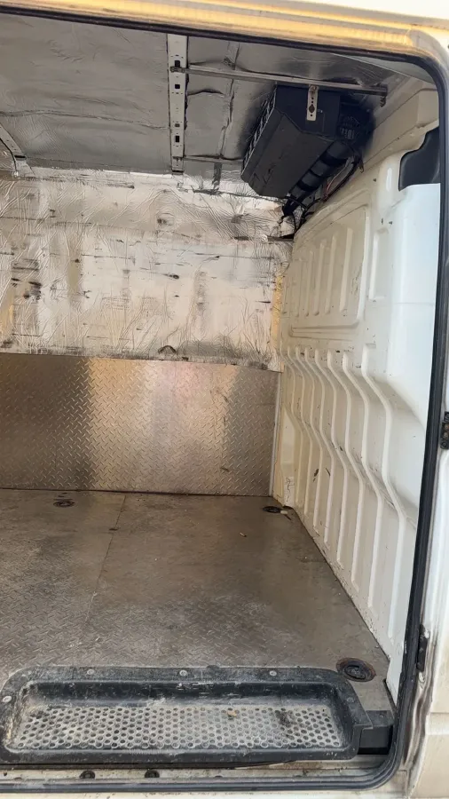 2023 MAXUS XinTu V80 2.0T 127HP L4 6MT,autocango,china used car exporter,china ev exporter,chinese used car exporter,chinese used ev exporter