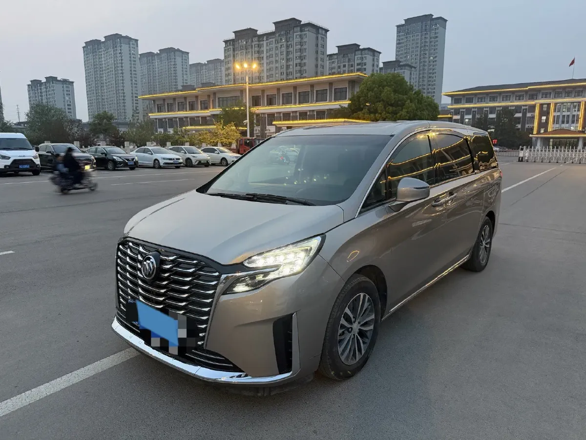 2023 Buick GL8 2.0T 237HP L4 9AT,autocango,china used car exporter,china ev exporter,chinese used car exporter,chinese used ev exporter
