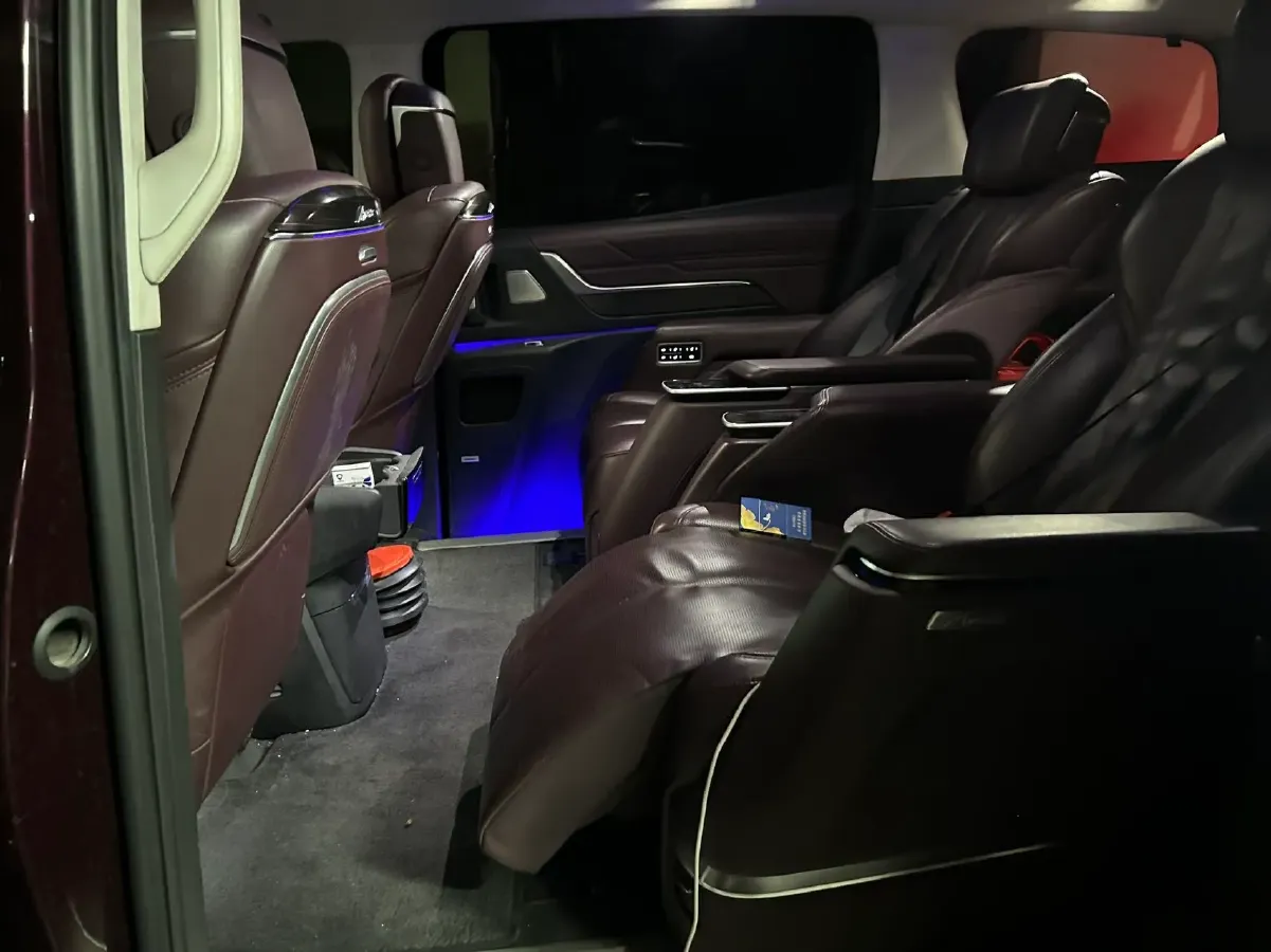 2023 Buick Century 2.0T 237HP L4 9AT,autocango,china used car exporter,china ev exporter,chinese used car exporter,chinese used ev exporter