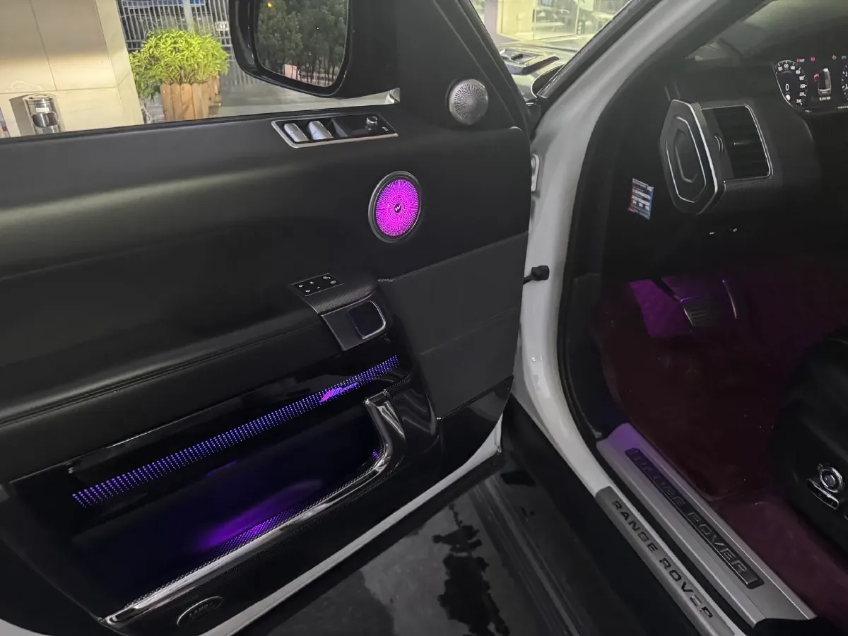 2020 Land Rover Range Rover Sport 3.0T 360HP L6 8AT,autocango,china used car exporter,china ev exporter,chinese used car exporter,chinese used ev exporter