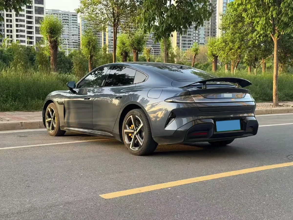 2024 MI SU7 BEV 101KWH,autocango,china used car exporter,china ev exporter,chinese used car exporter,chinese used ev exporter