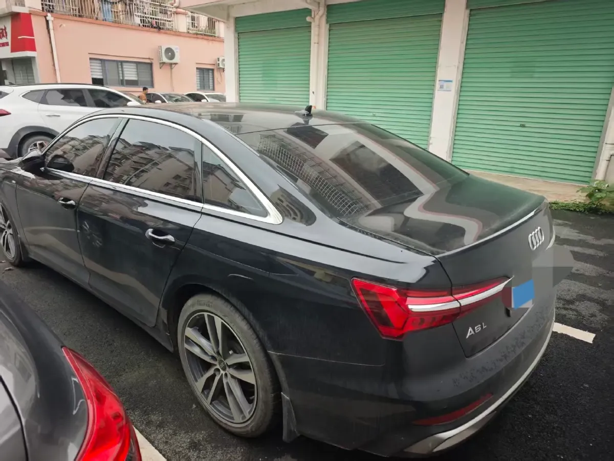 2023 Audi A6L 2.0T 190HP L4 7DCT,autocango,china used car exporter,china ev exporter,chinese used car exporter,chinese used ev exporter