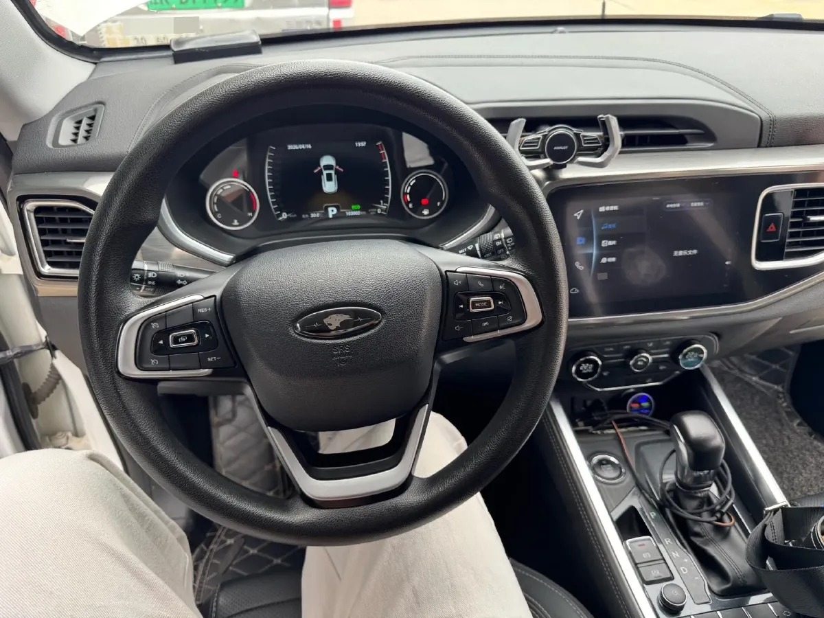 2018 Chery Tiggo 8 1.5T 147HP L4 6DCT,autocango,china used car exporter,china ev exporter,chinese used car exporter,chinese used ev exporter