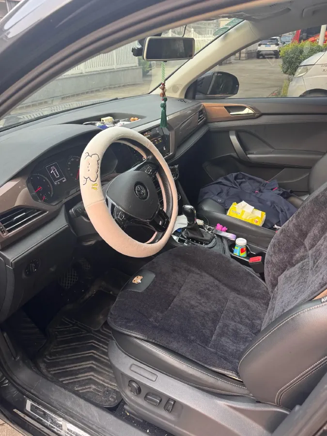 2020 Volkswagen Tharu 2.0T 186HP L4 7DCT,autocango,china used car exporter,china ev exporter,chinese used car exporter,chinese used ev exporter