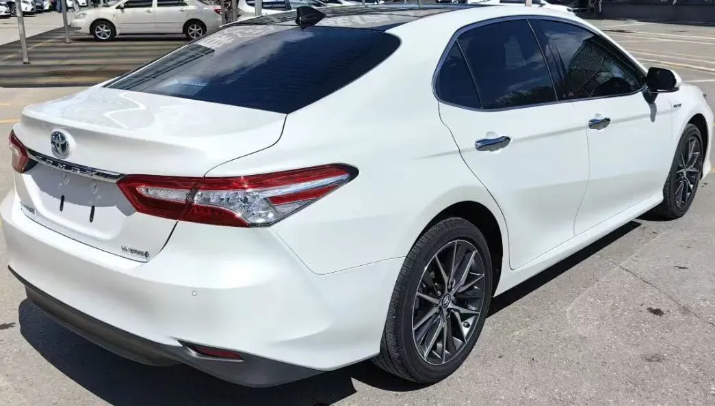 2021 Toyota Camry 2.5L 209HP L4 8AT,autocango,china used car exporter,china ev exporter,chinese used car exporter,chinese used ev exporter