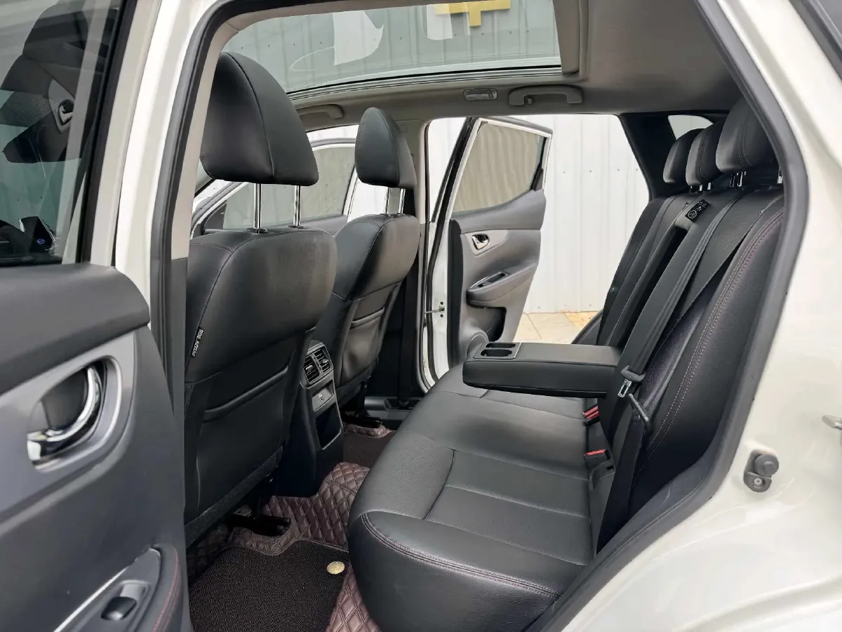 2022 Nissan Qashqai 2.0L 151HP L4 CVT,autocango,china used car exporter,china ev exporter,chinese used car exporter,chinese used ev exporter