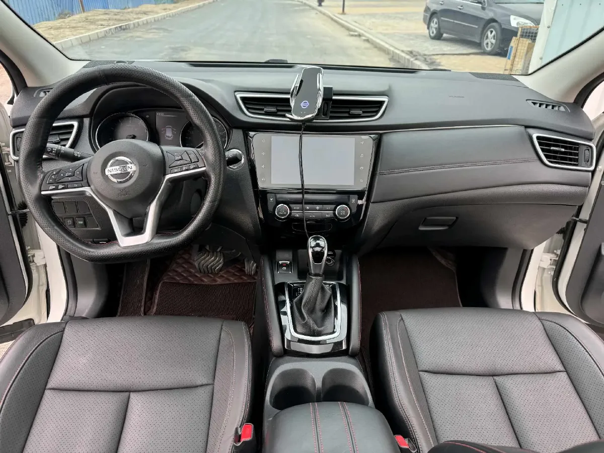 2022 Nissan Qashqai 2.0L 151HP L4 CVT,autocango,china used car exporter,china ev exporter,chinese used car exporter,chinese used ev exporter