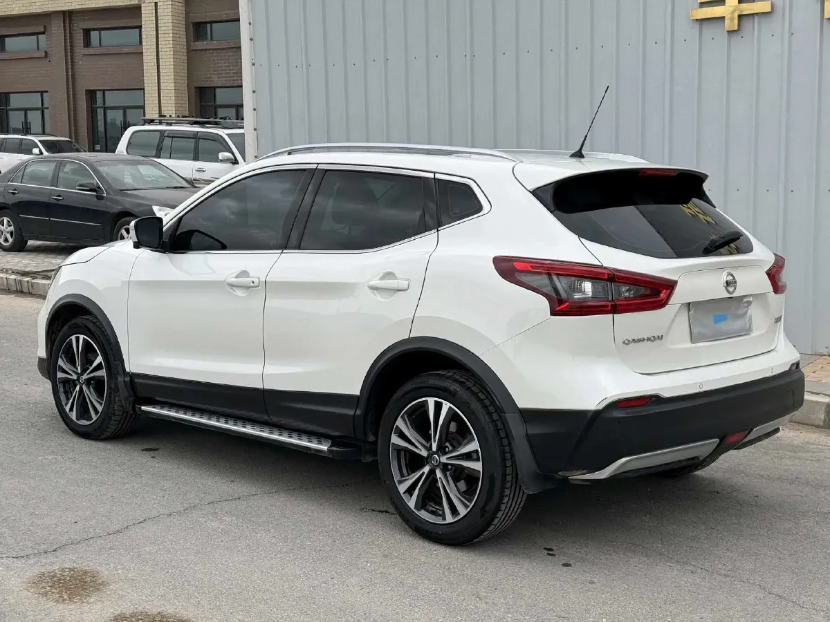 2022 Nissan Qashqai 2.0L 151HP L4 CVT,autocango,china used car exporter,china ev exporter,chinese used car exporter,chinese used ev exporter