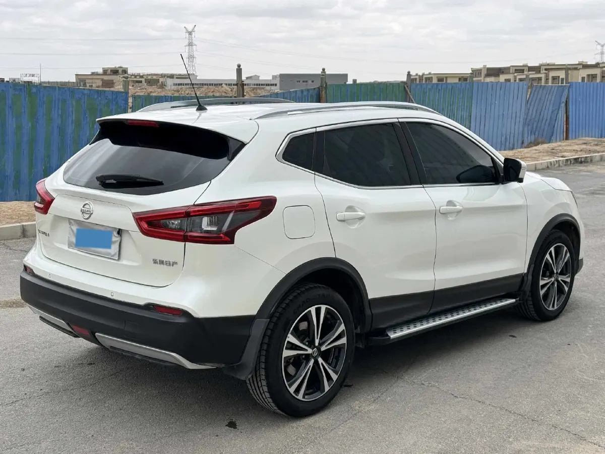 2022 Nissan Qashqai 2.0L 151HP L4 CVT,autocango,china used car exporter,china ev exporter,chinese used car exporter,chinese used ev exporter