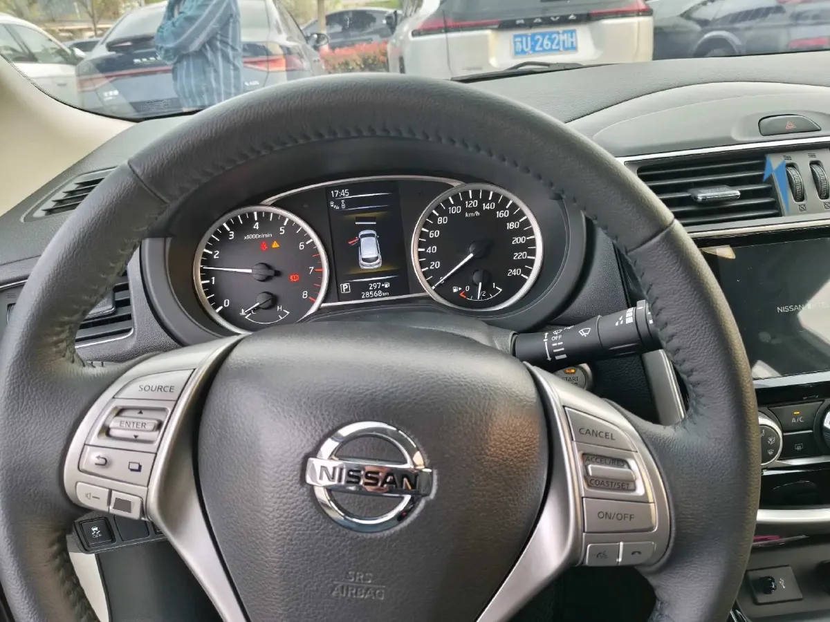 2021 Nissan Tiida 1.6L 122HP L4 CVT,autocango,china used car exporter,china ev exporter,chinese used car exporter,chinese used ev exporter