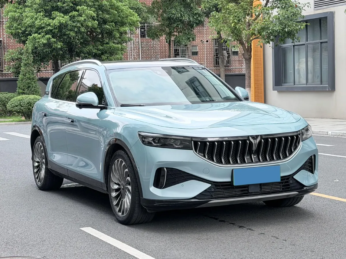 2021 Voyah FREE Range Extended 109HP REEV 33KWH,autocango,china used car exporter,china ev exporter,chinese used car exporter,chinese used ev exporter