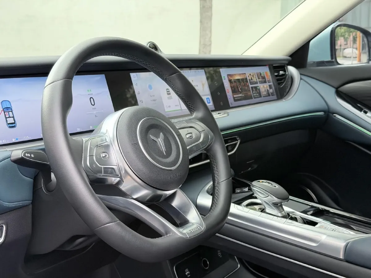 2021 Voyah FREE Range Extended 109HP REEV 33KWH,autocango,china used car exporter,china ev exporter,chinese used car exporter,chinese used ev exporter